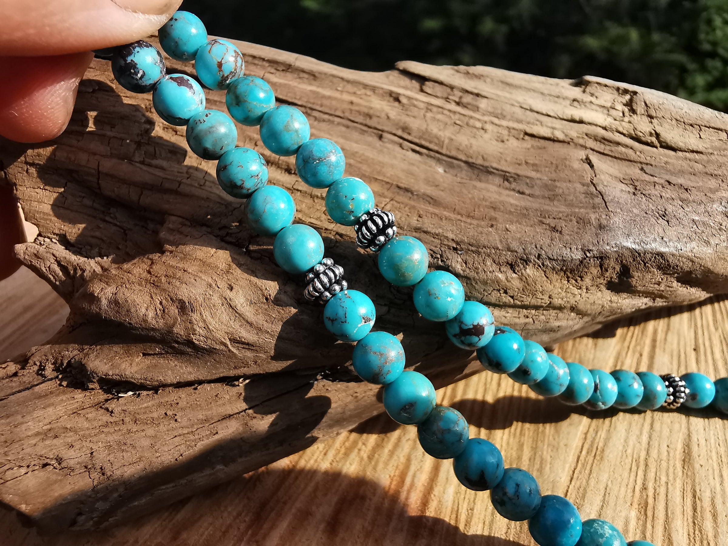 Edelstein Schmuck mit Liebe gemacht