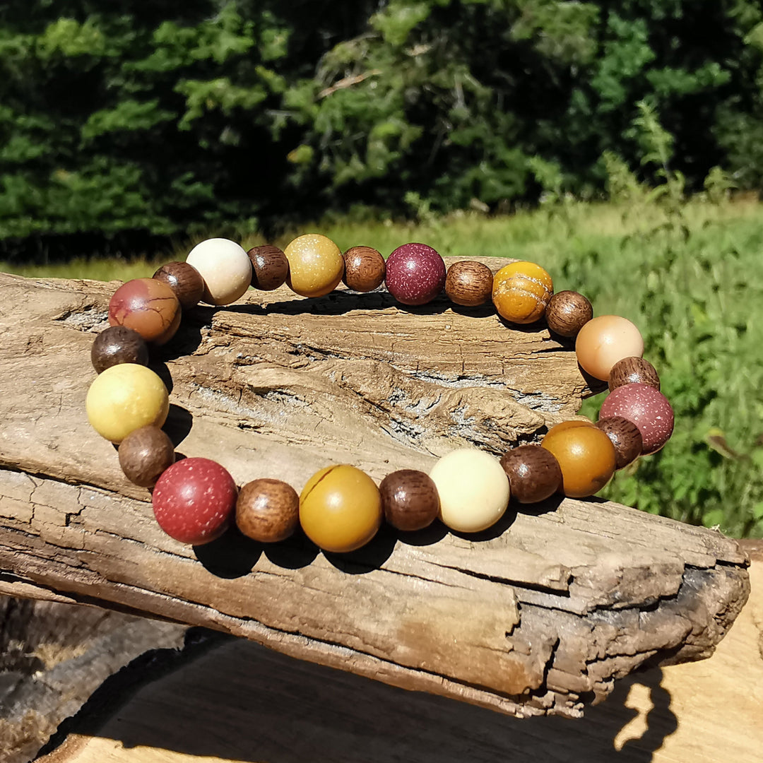 Edelstein Armband LEBENDIGKEIT Mookait matt mit grauem Holz 8mm