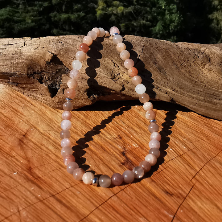 Edelsteinkette BEWUSST SEIN mit Mondstein Mix 6mm Kugeln S925