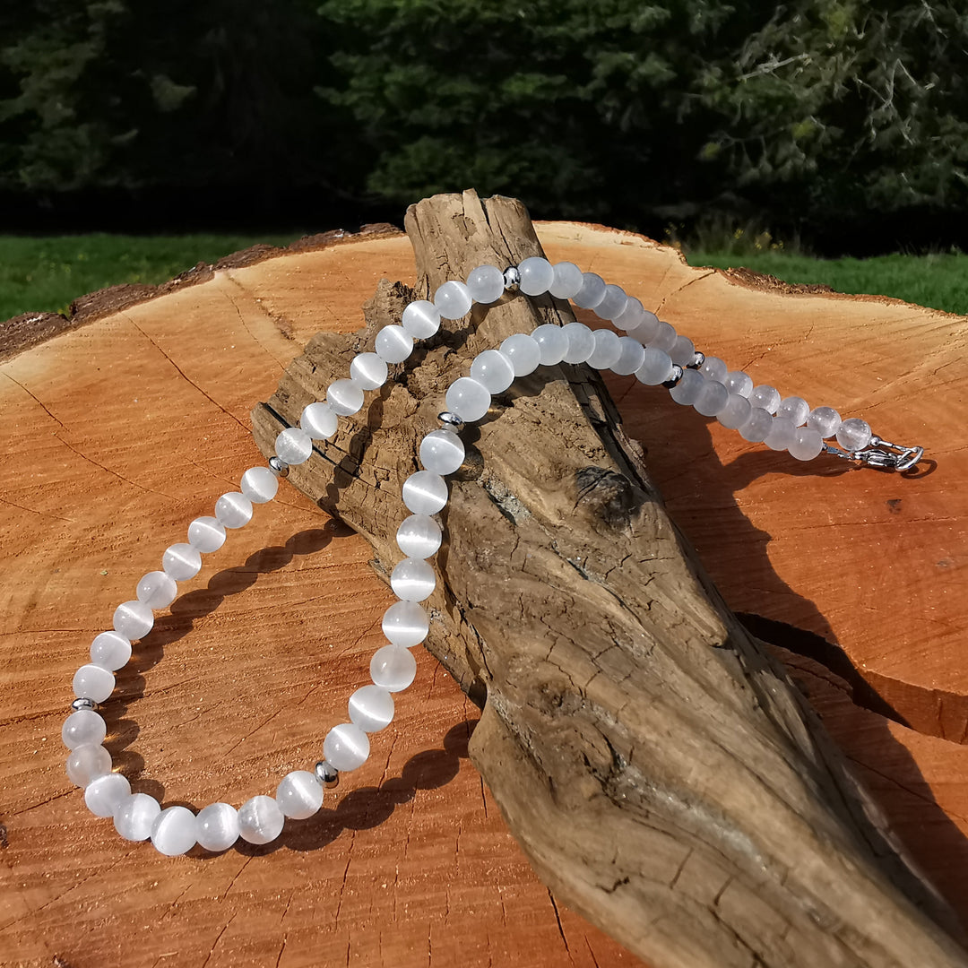 Edelsteinkette GEISTIGE STABILITÄT mit Selenit 6mm Kugeln S925