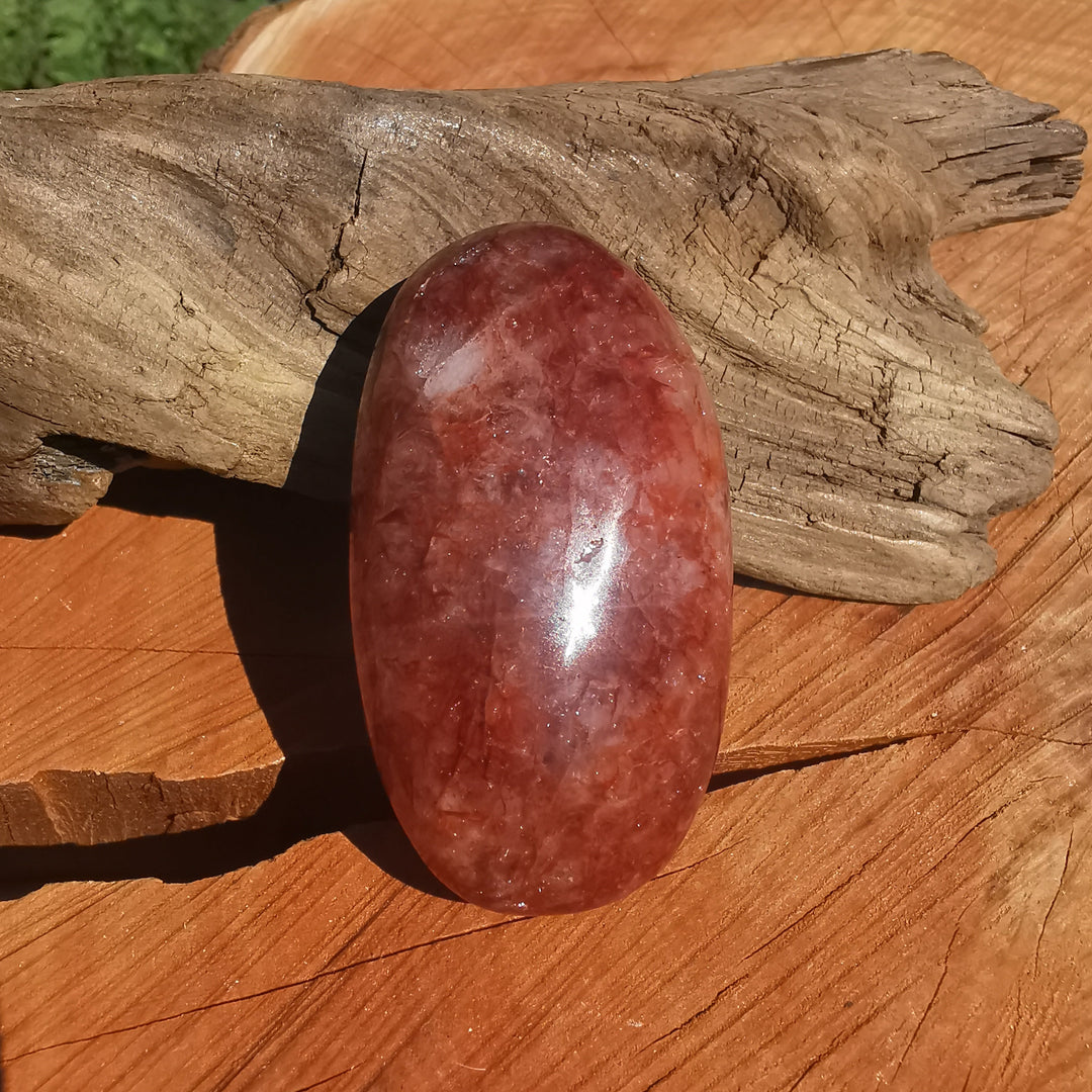 Red Healer Erdbeer-Hämatitquarz Bergkristall Handschmeichler L (6)