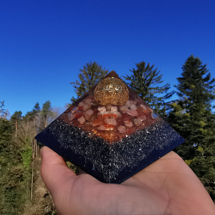 Orgone Cheops Pyramide LEBENSKRAFT →9.5cm ↑5.5cm
