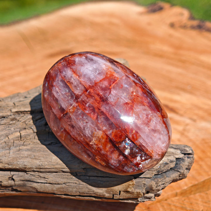 Red Healer Erdbeer-Hämatitquarz Bergkristall Handschmeichler L (1)