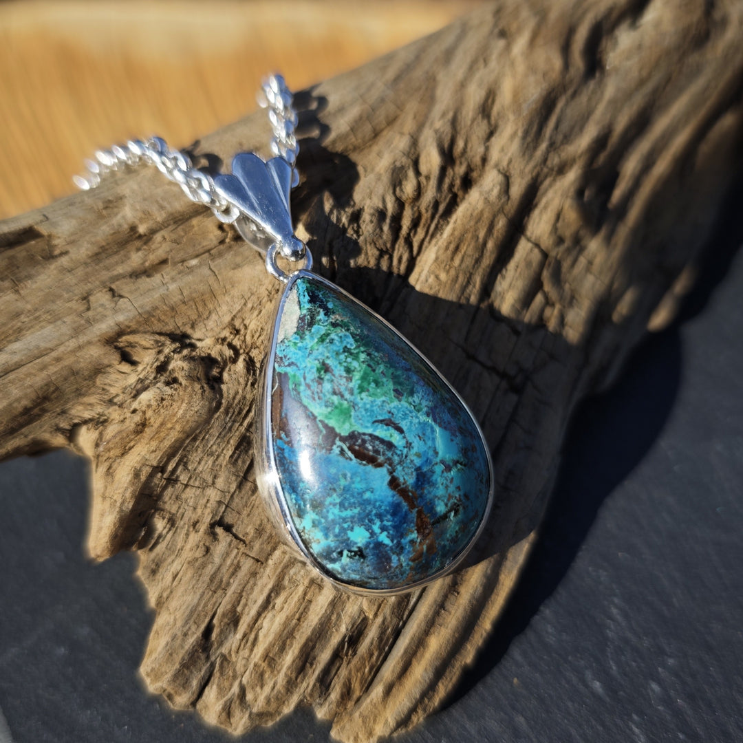 Shattuckit Extraqualität Unikat Tropfen gefasst in Silber 925