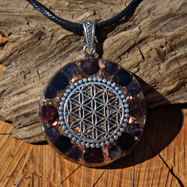 Orgone Anhänger WIDERSTANDSKRAFT & ENERGETISCHER SCHUTZ Granat Schwarzer Turmalin Amethyst Edelschungit Lebensblume S925 Schlaufe ⌀4cm ↑1cm