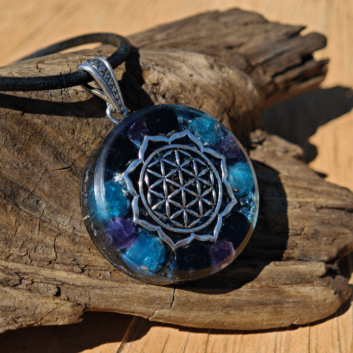 Orgone Anhänger PSYCHISCHE STÄRKE & SCHUTZ Apatit Schwarzer Turmalin Amethyst Edelschungit Lebensblume S925 Schlaufe ⌀3cm ↑1cm