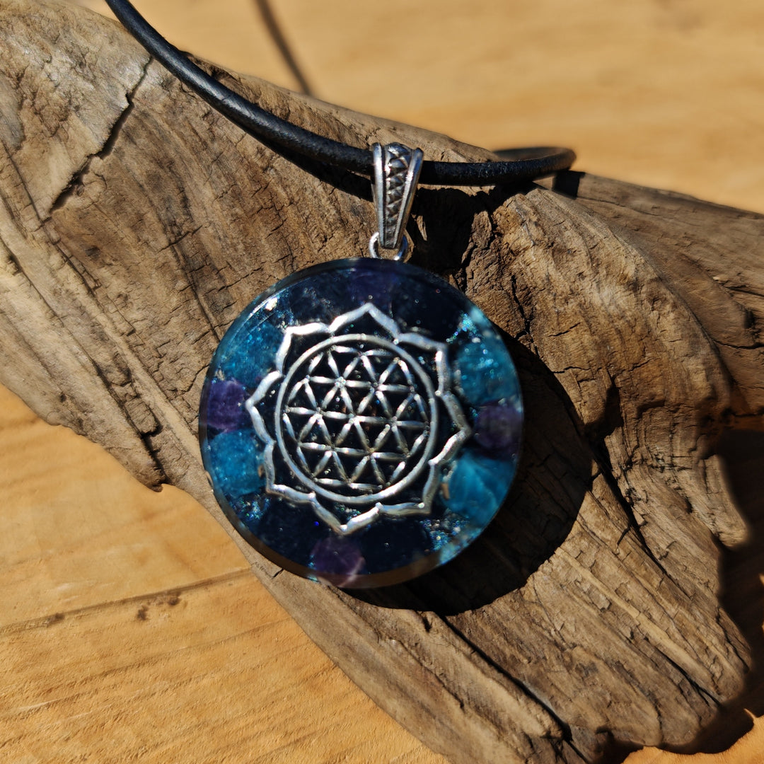 Orgone Anhänger PSYCHISCHE STÄRKE & SCHUTZ Apatit Schwarzer Turmalin Amethyst Edelschungit Lebensblume S925 Schlaufe ⌀3cm ↑1cm