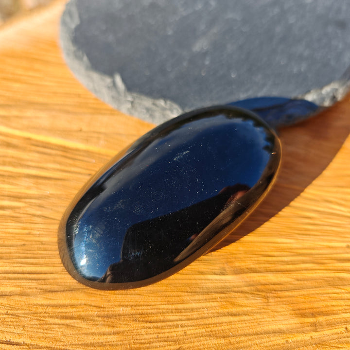 Regenbogen Obsidian (Integrität - Zufriedenheit) Handschmeichler L (2)