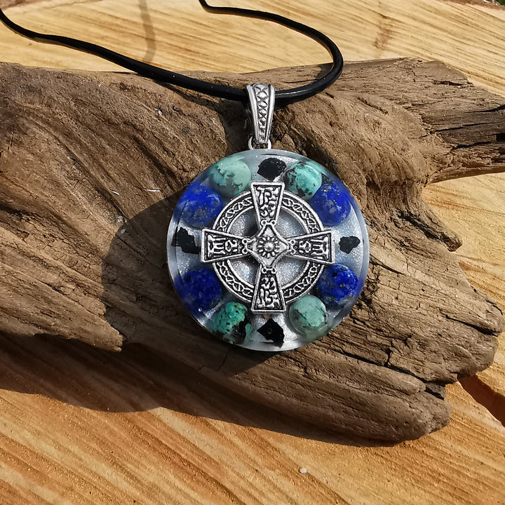 Orgone Anhänger INTUITION mit Chrysokoll und Lapislazuli Kelten Kreuz S925