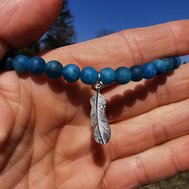 Edelsteinkette STÄRKE blauer Apatit 6mm Kugeln S925 Feder 38cm